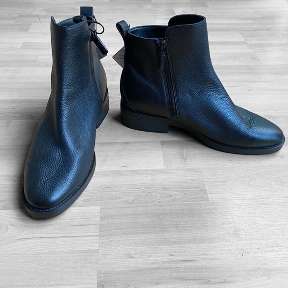 Cole Haan Leather Waterproof River Chelsea Ankle Boots Booties Size 10 NWT - Picture 2 of 10